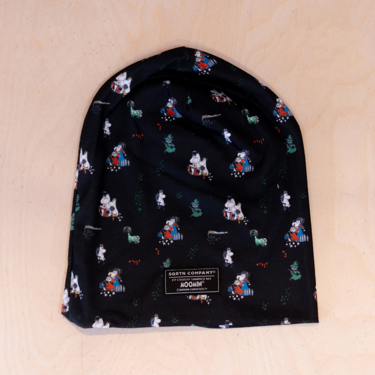 Sqrtn Mumin Beanie Black AOP