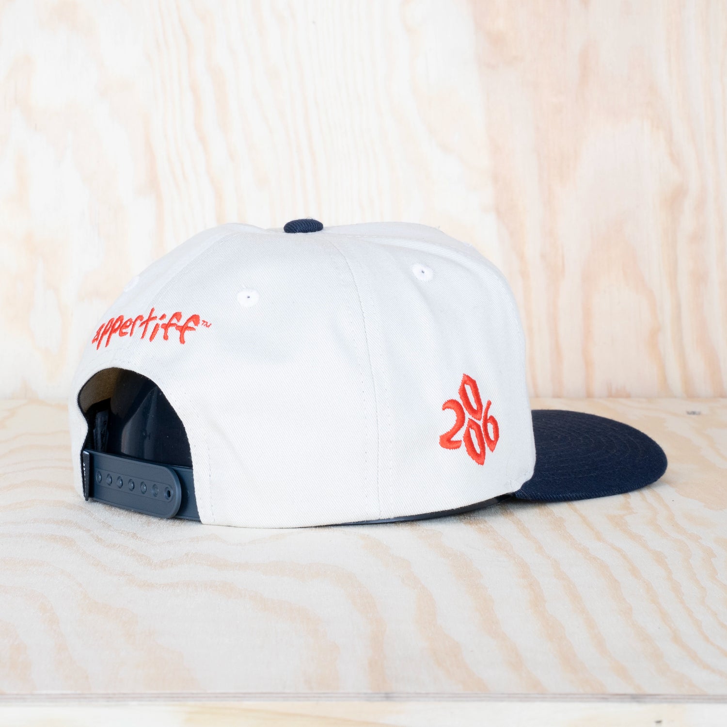 Appertiff A Cap Two-Tone A-frame Bone/Navy