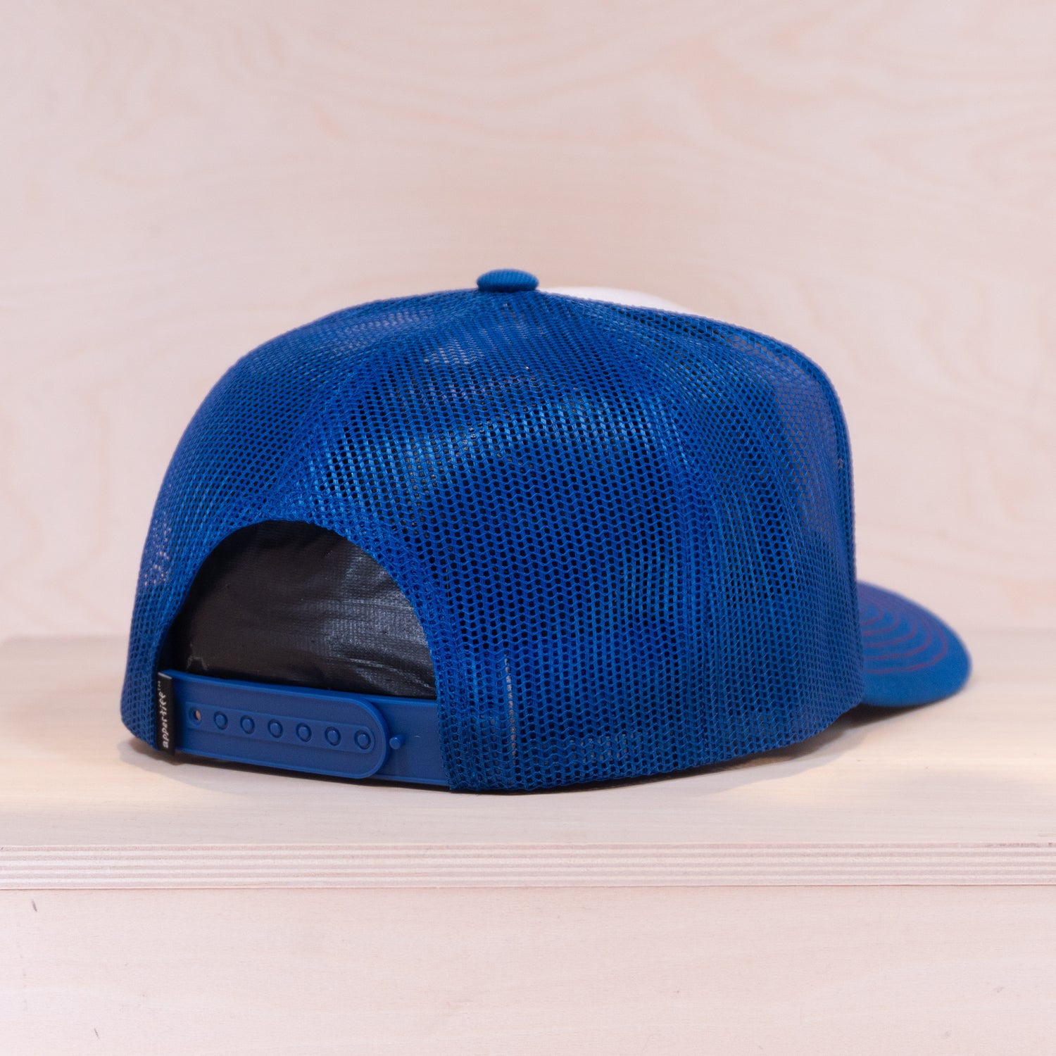 Appertiff Bold Eagle Trucker Cap Blue/White