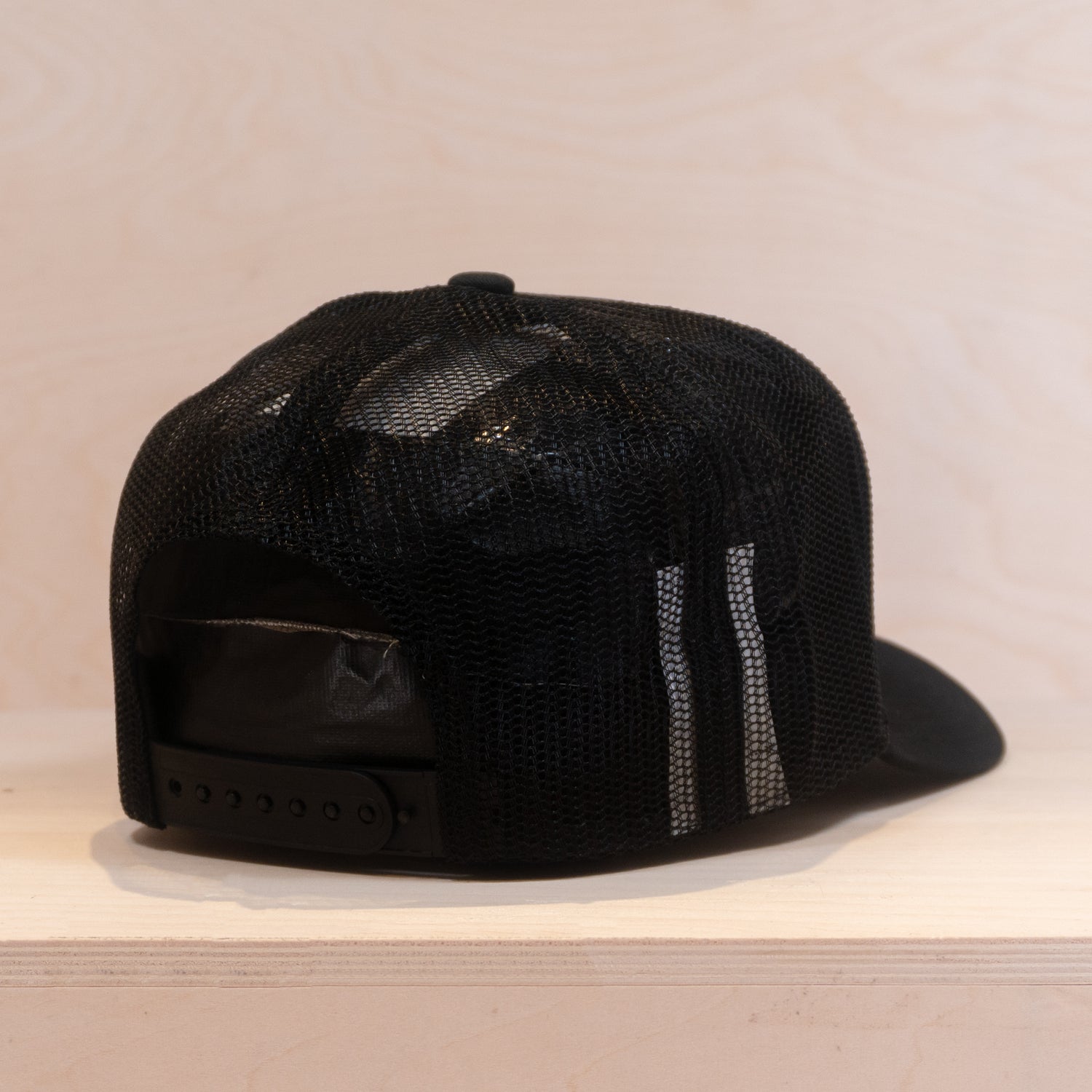 Brixton Genuine Quality Trucker Cap Black/Black