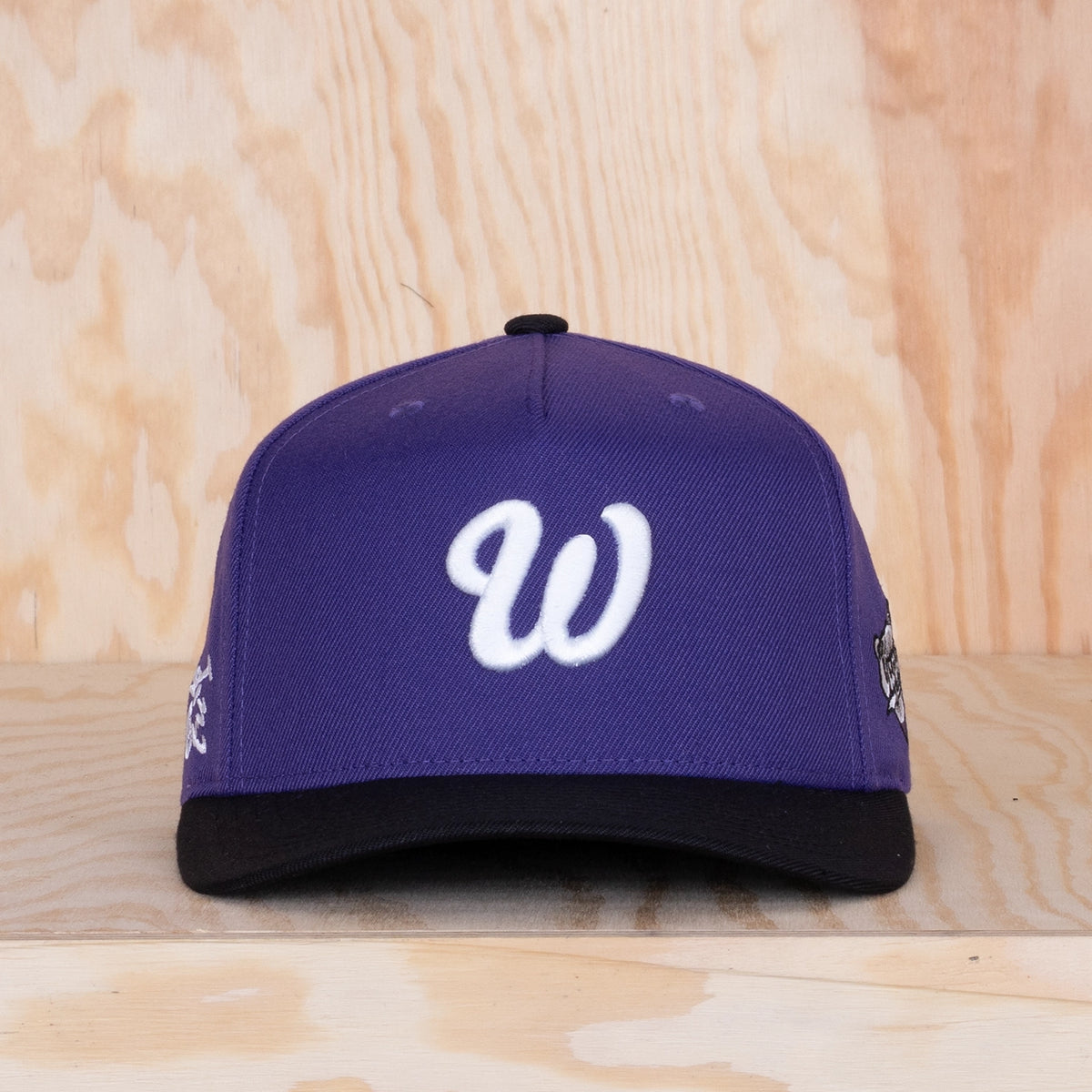 Ca'put Letter W Cap Purple/Black