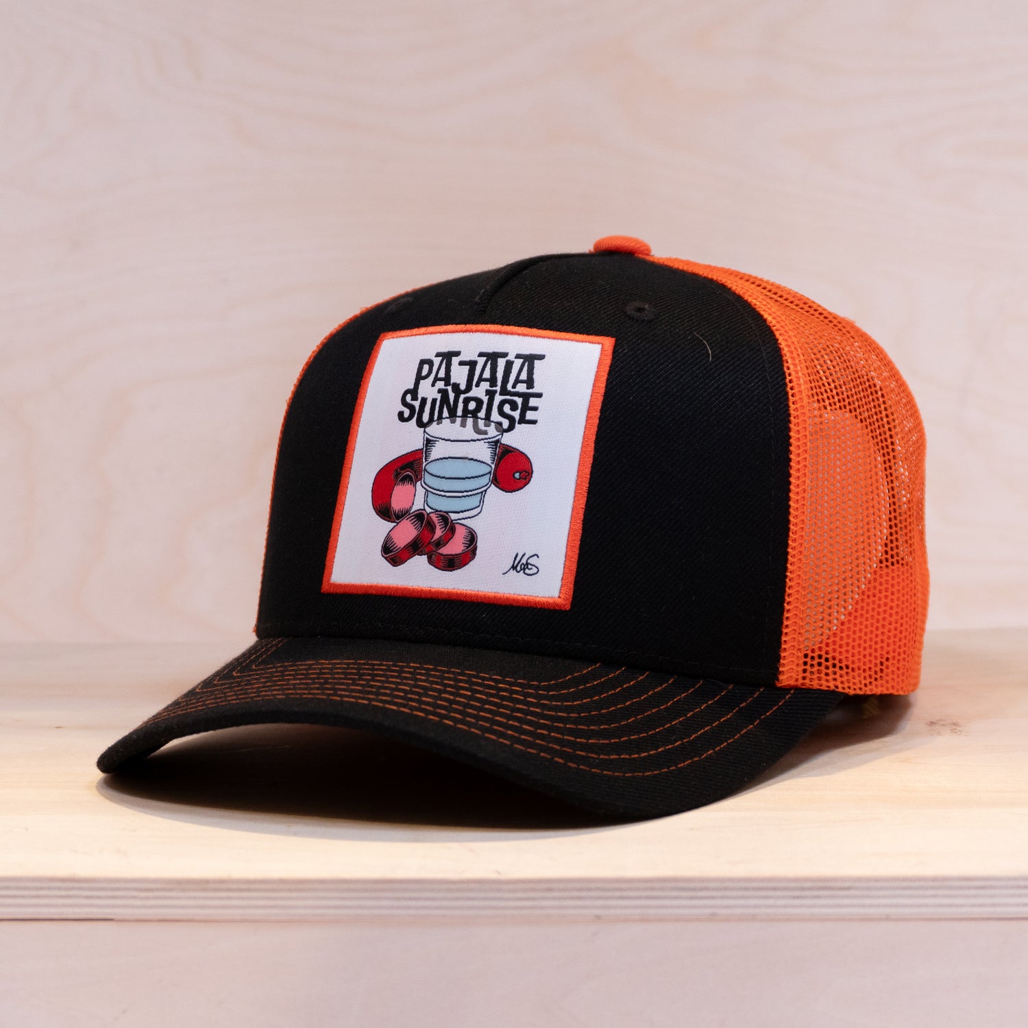 Ca´put Patches Exclusive Pajala Sunrise Trucker Cap Black/Orange