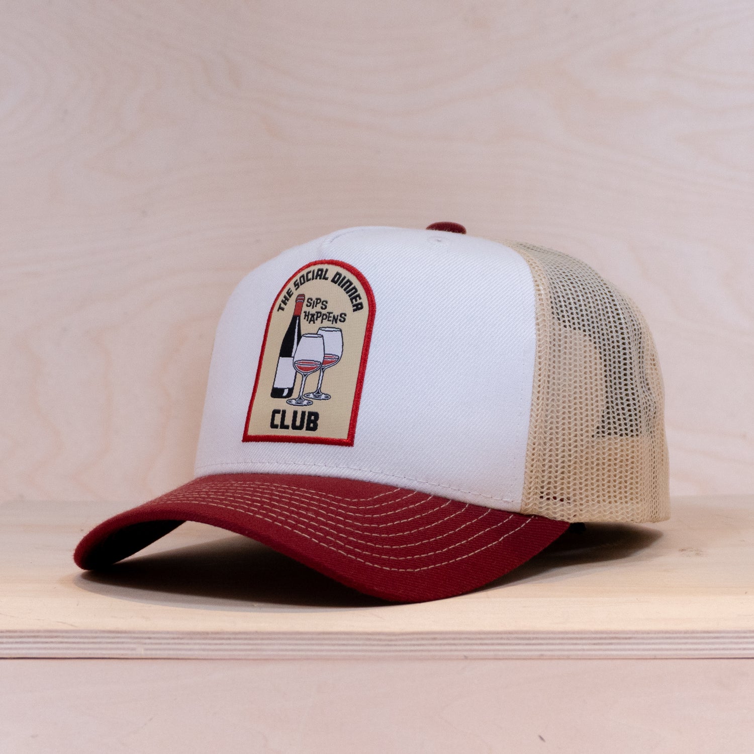 Ca´put Sips Happen Trucker Cap Cardinal / Sand