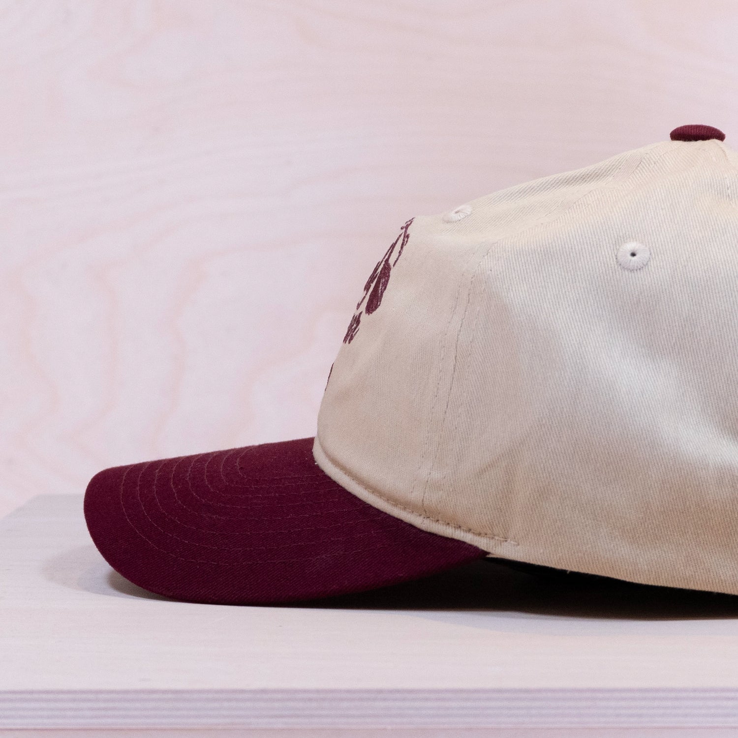 Ca´put Social Dinner Dad Cap Sand / Burgundy