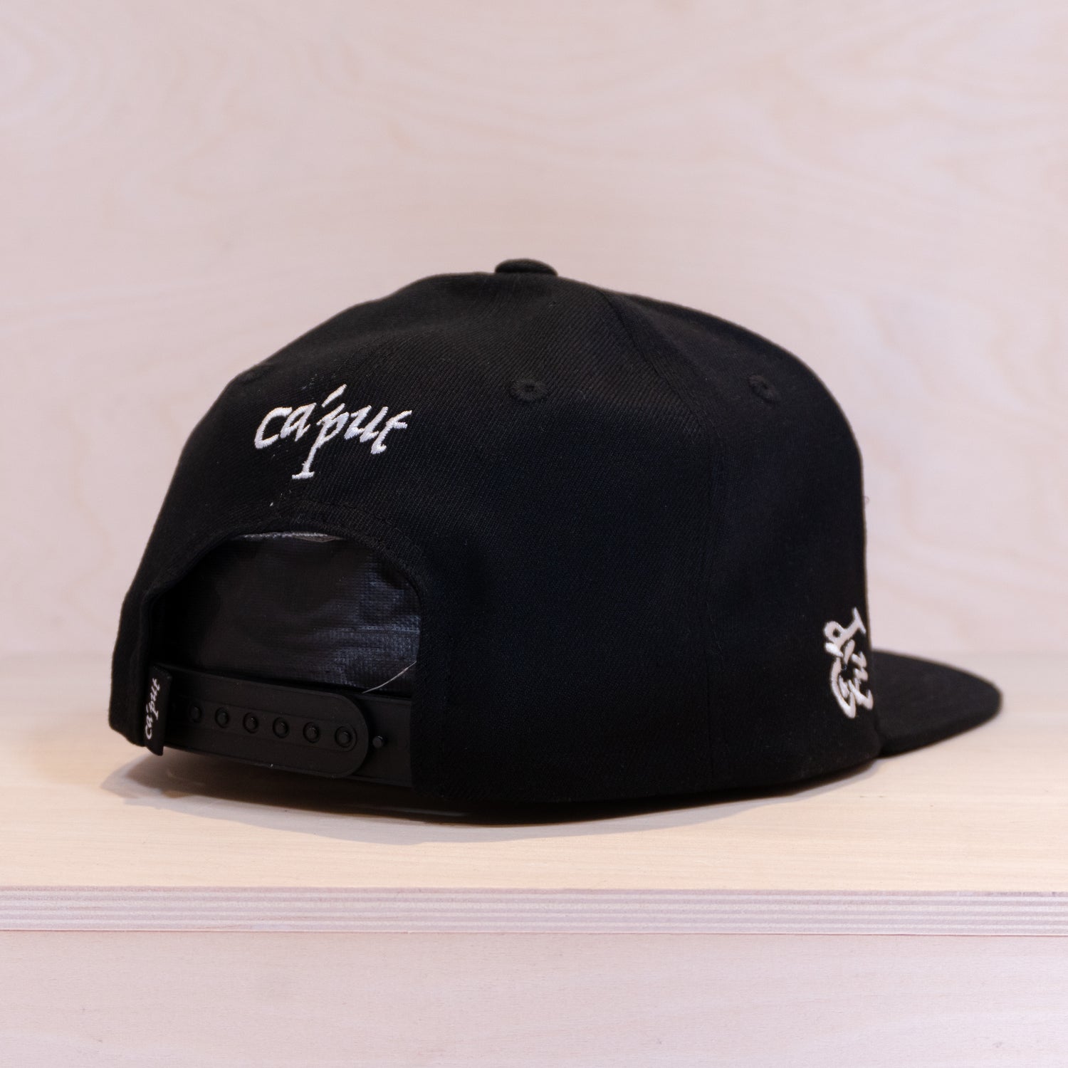 Ca´put Tape Snapback Cap Black