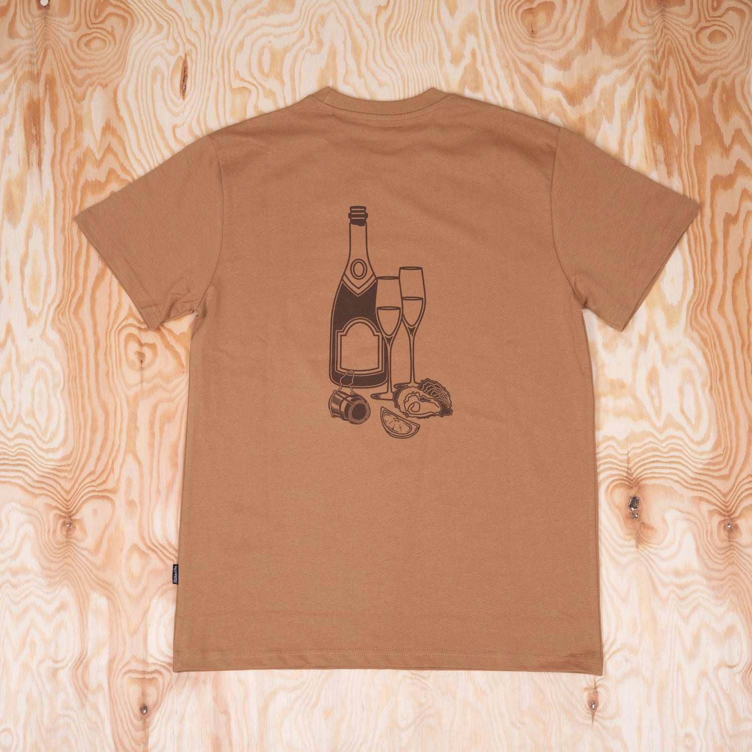 Black Collection Oyster & Champagne T-shirt Sugar Cane