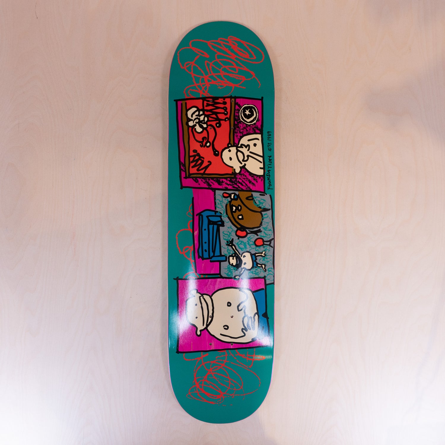 Fundation Couch 8.25 Skatedeck