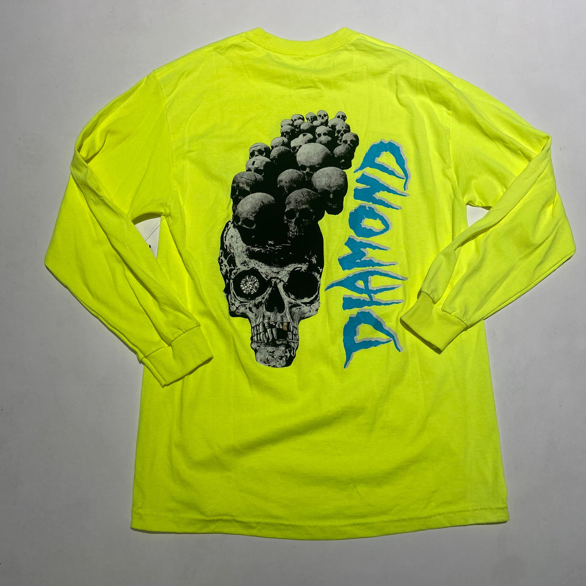 Deadstock Diamond Skulls Longsleeve Large