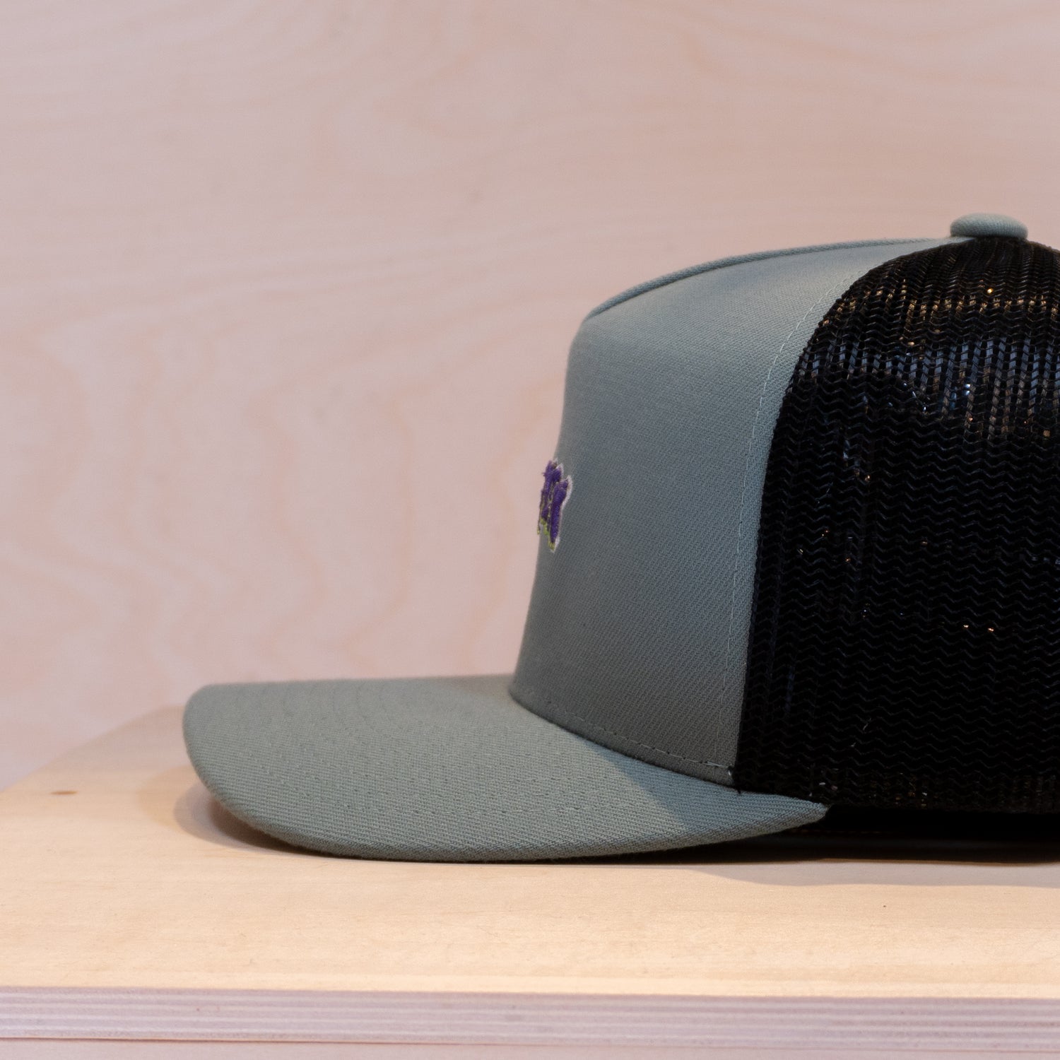Ickystick A-frame Horror Trucker Gun Metal Green