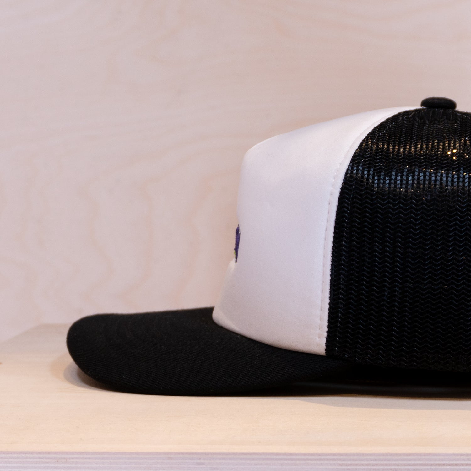Ickystick Foam Horror Trucker Black