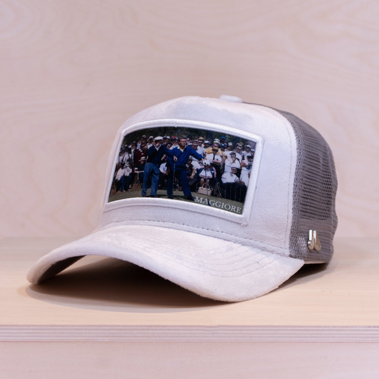 Maggiore Hogan & Palmer Velvet Cap White