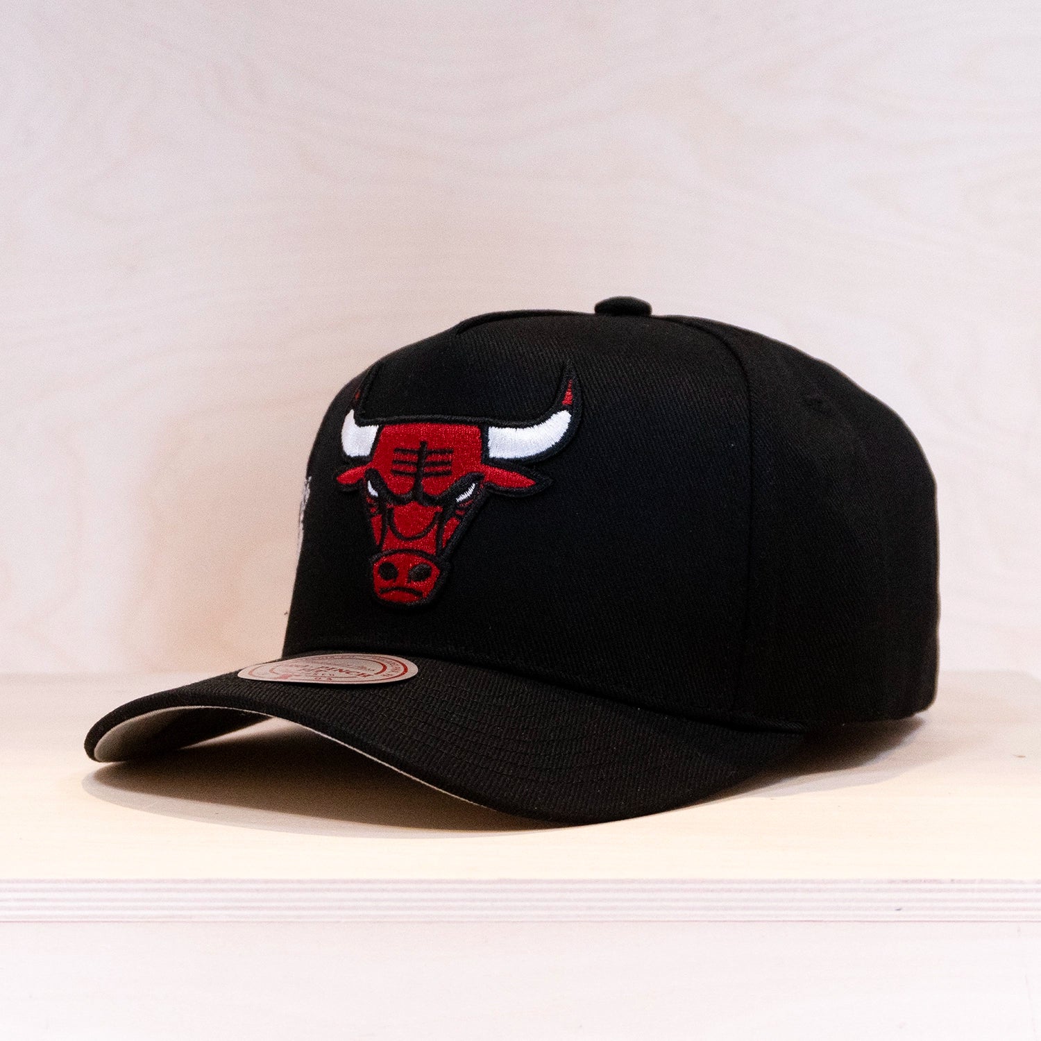 Mitchell & Ness Born To Win Pro Pinch Snapback Cap Black