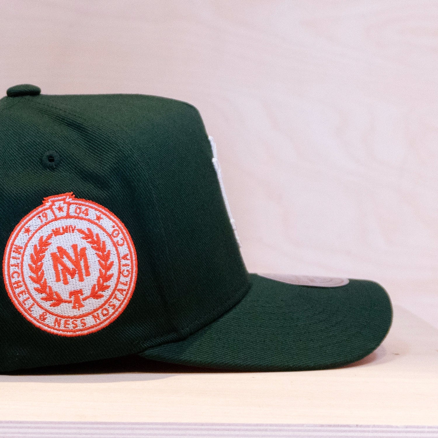 Mitchell & Ness Emerald Slam Pro Pinch Snapback Cap Green/Orange