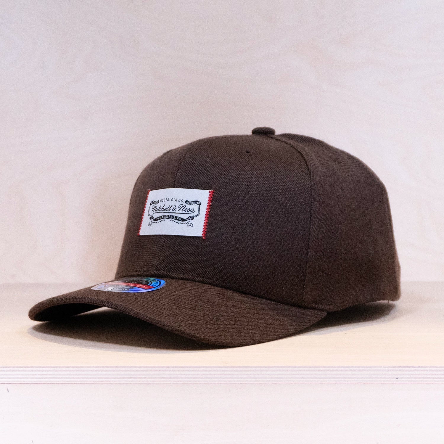 Mitchell & Ness Heritage Patch Classic Red Snapback Cap Brown