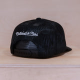 Mitchell & Ness Mascot Trucker Boston Bruins Black