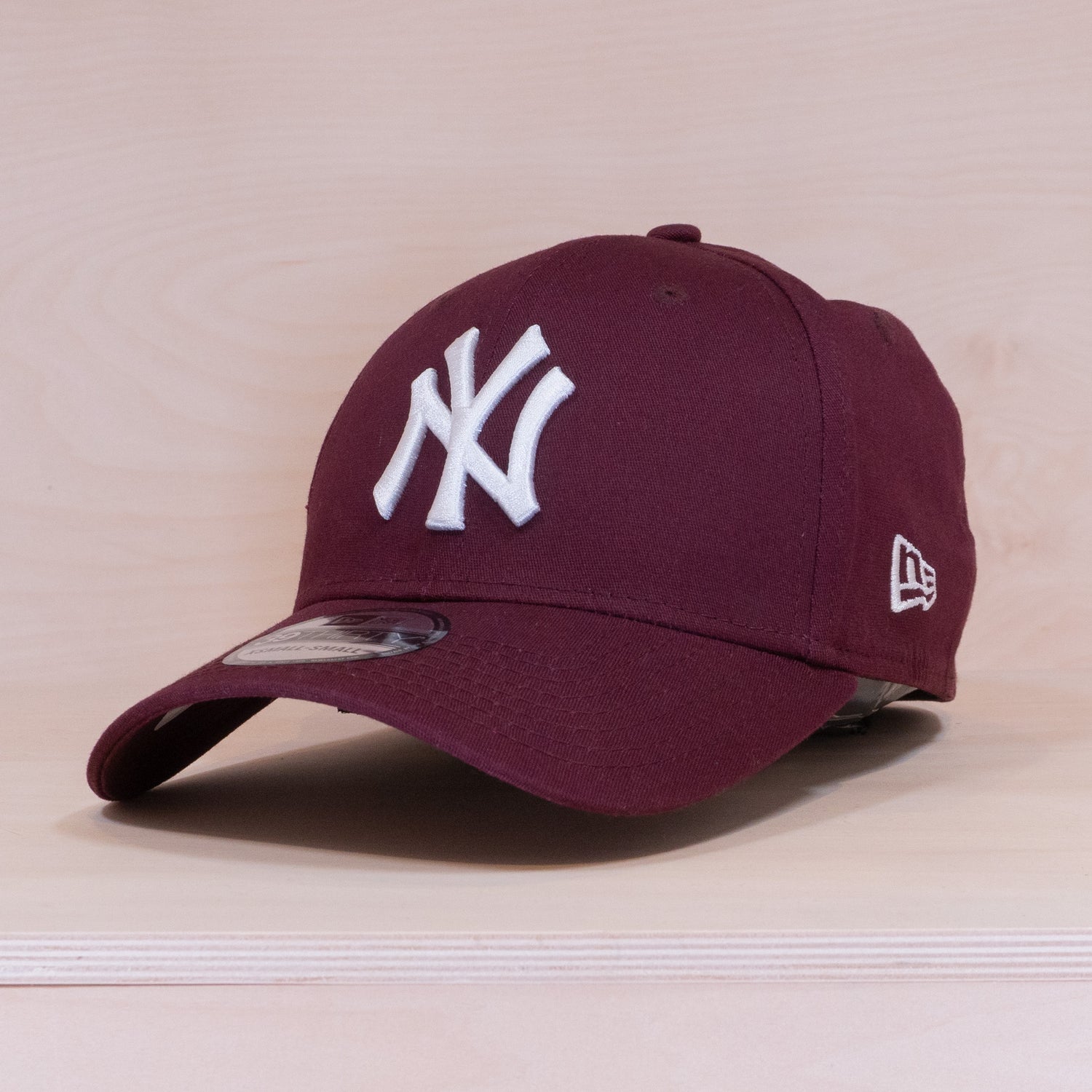 New Era 39THIRTY Cap NY Maroon