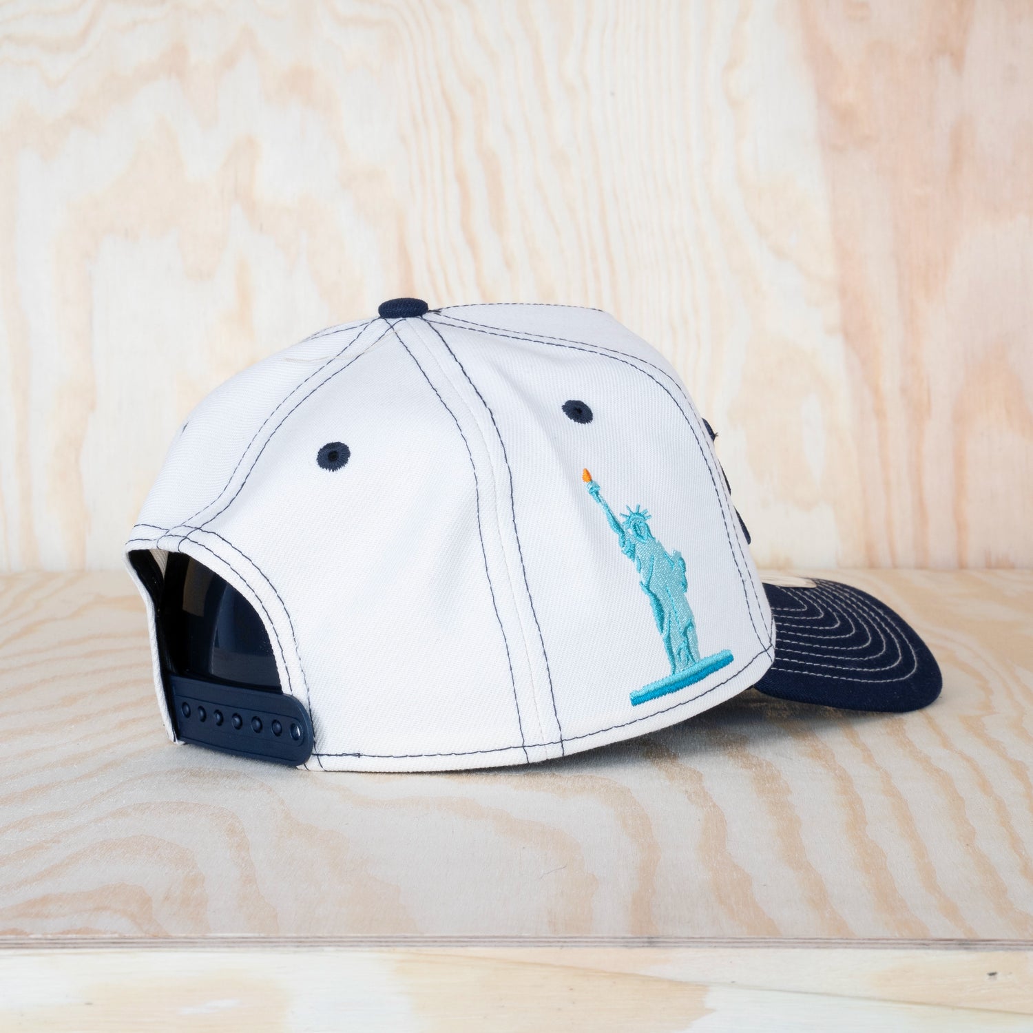 New Era City Icon New York Yankees A-Frame Cap Navy/Cream