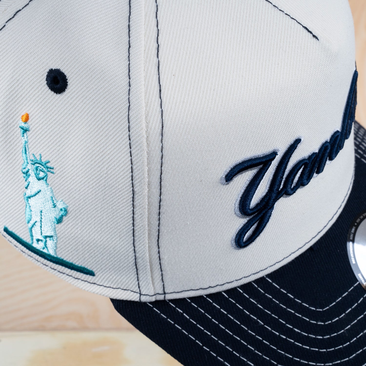 New Era City Icon New York Yankees A-Frame Cap Navy/Cream