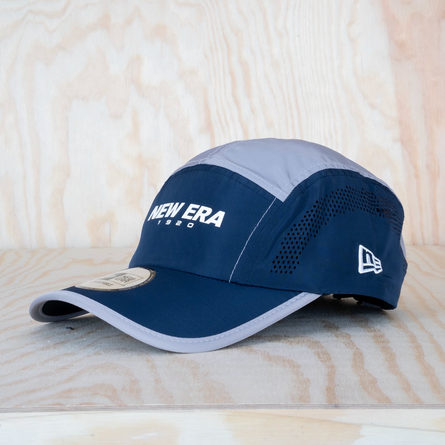 New Era Colour Block Runner 5 Panel Cap Navy/Grey