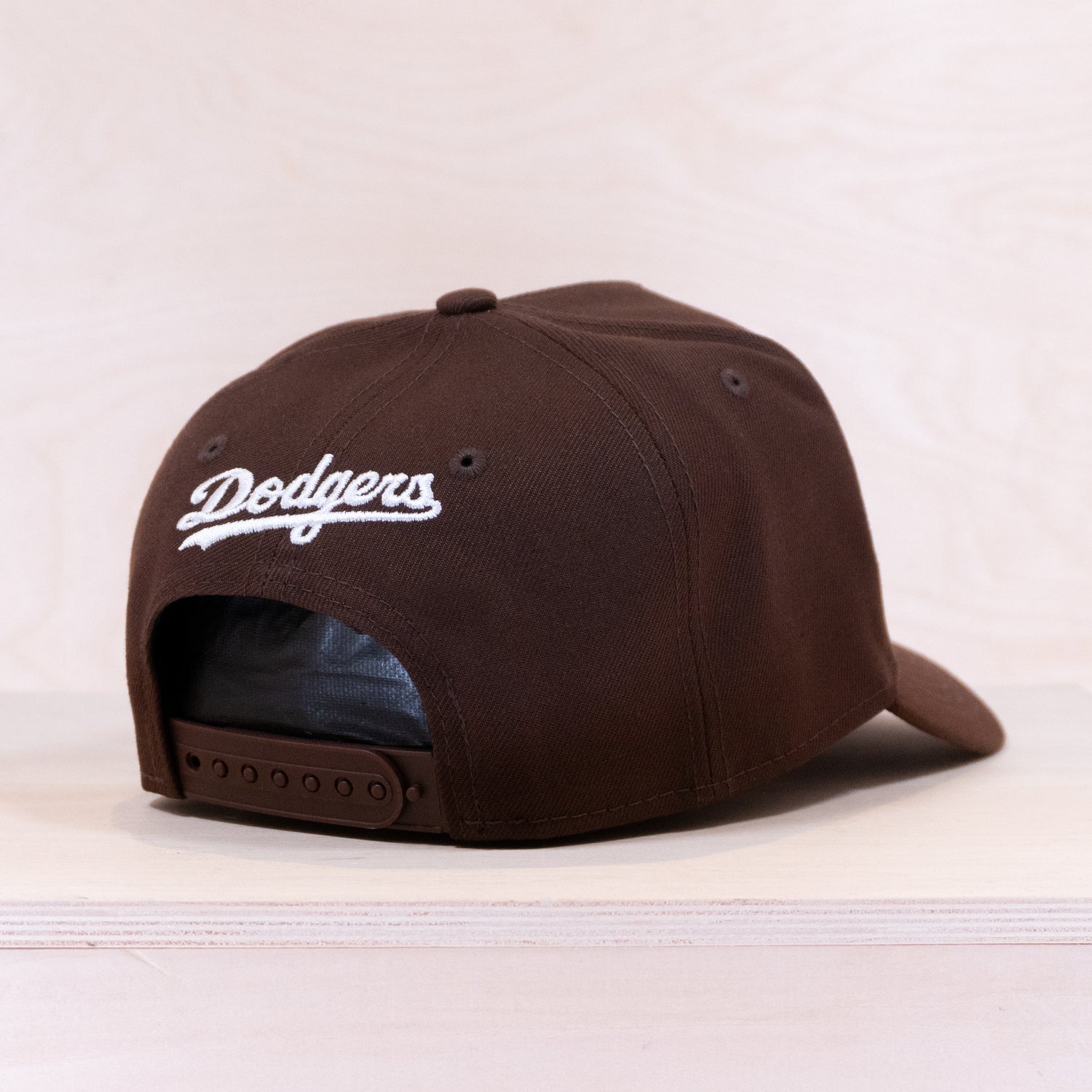 New Era LA Dodgers MLB Outline Script 9FORTY A-Frame Cap Brown