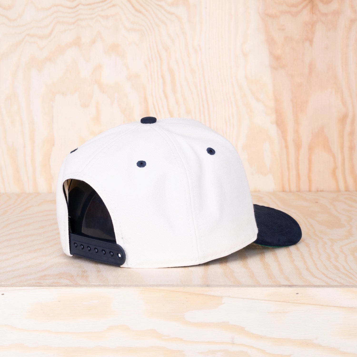 New Era 9FORTY New York Yankees MLB A-Frame Cap Suede Light beige