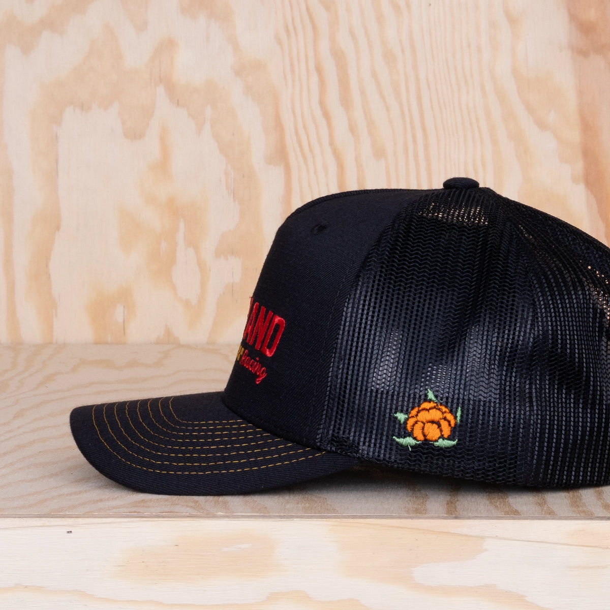 Sqrtn Norrland Racing Trucker Cap Black