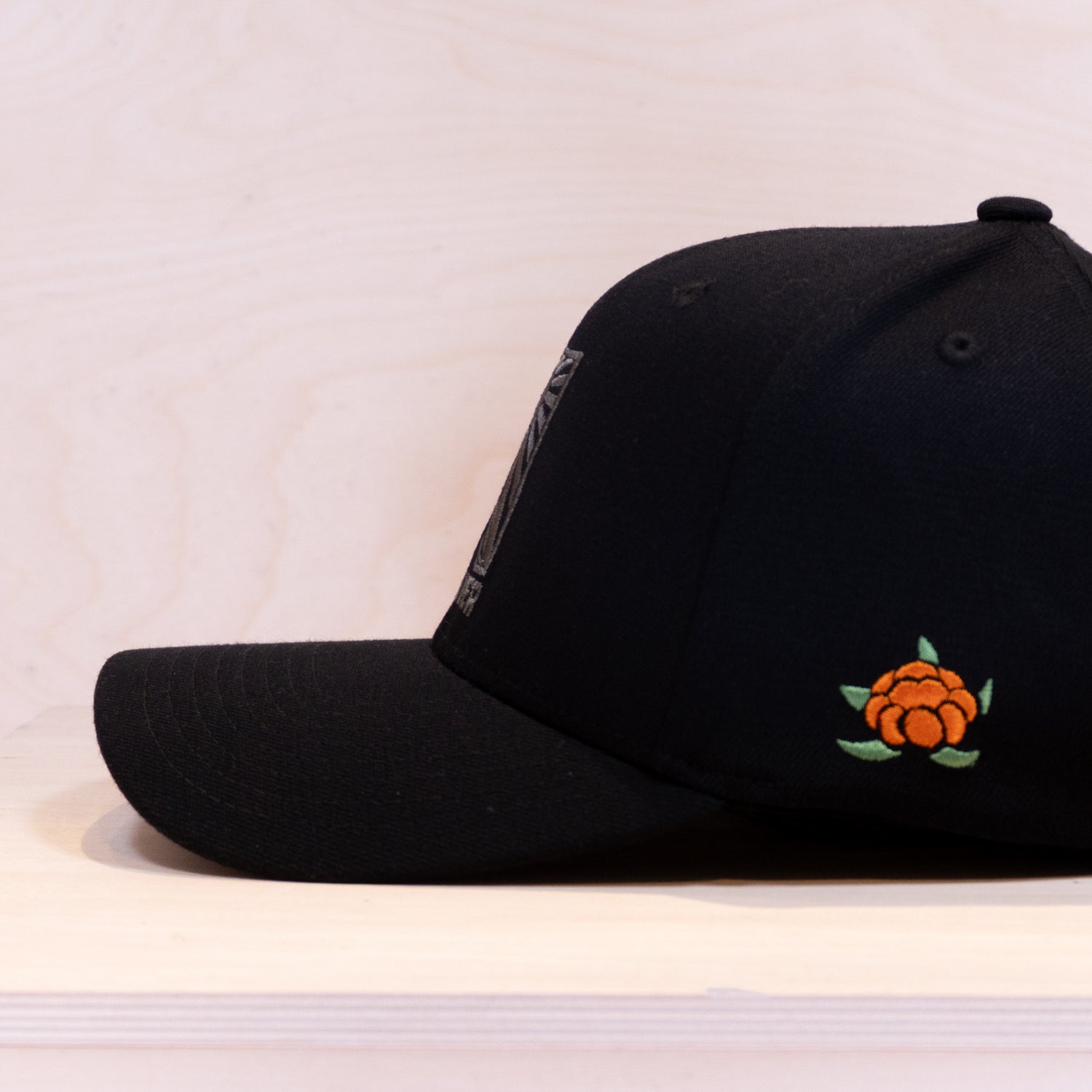 Sqrtn Granen 120 Cap Black