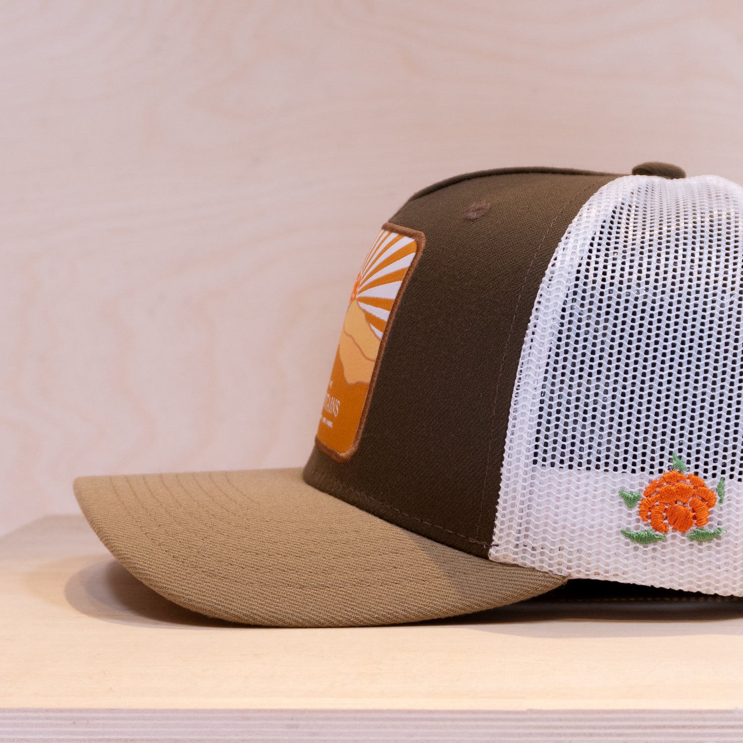 Sqrtn Mountains Trucker Cap Brown