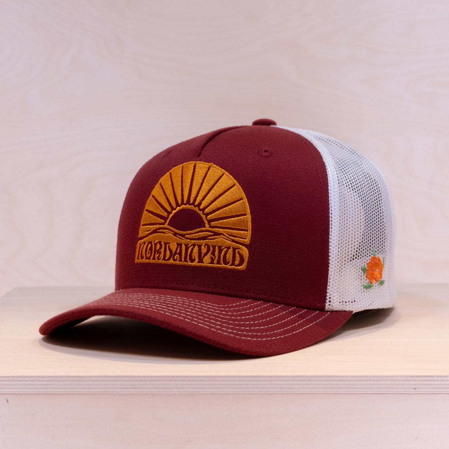 Sqrtn Nordan Emblem Trucker Cap Burgundy