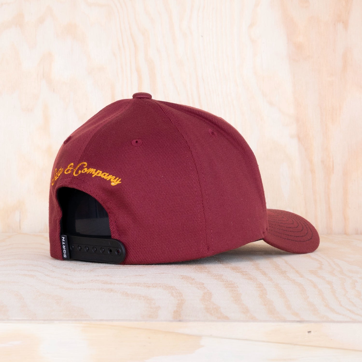 Sqrtn Nordan Emblem 120 Cap Burgundy
