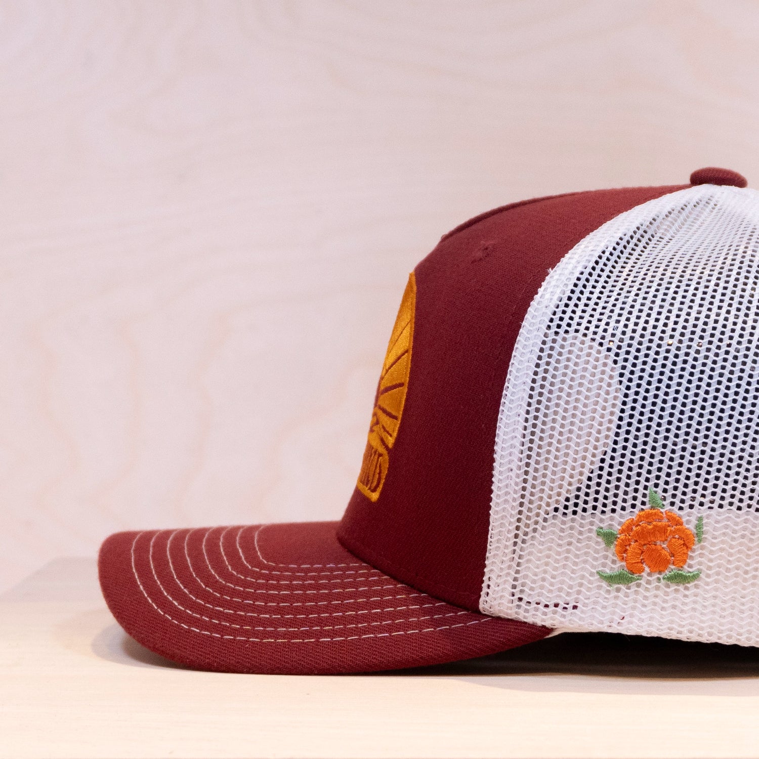 Sqrtn Nordan Emblem Trucker Cap Burgundy