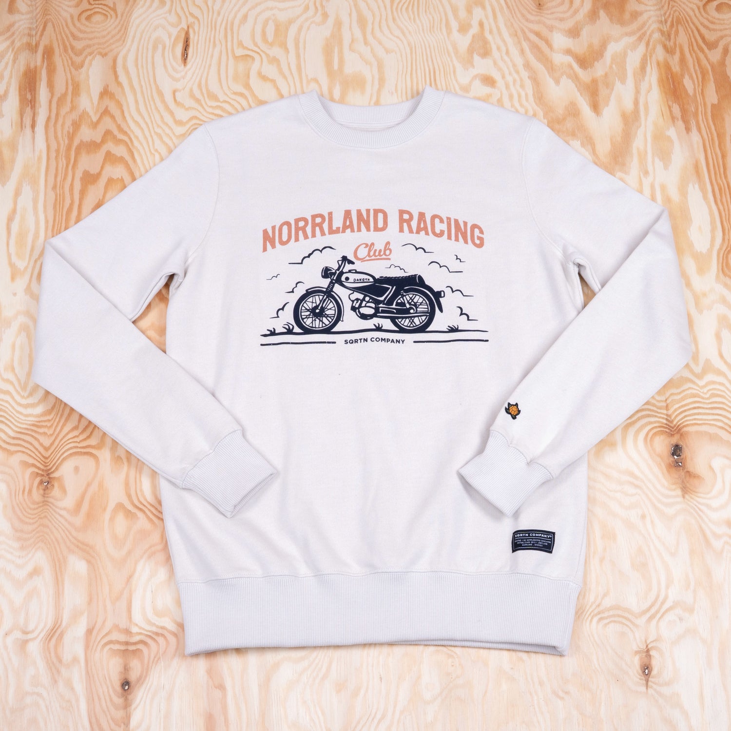 Sqrtn Racing Crewneck Glaciärgrå