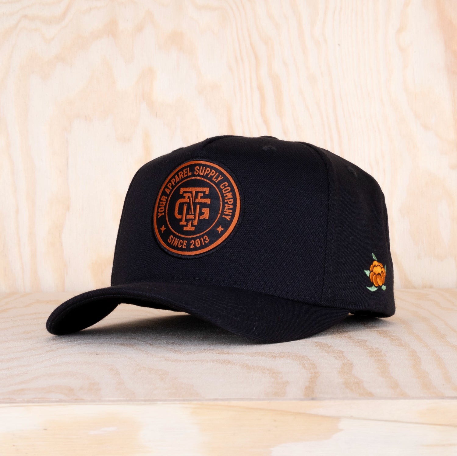 Sqrtn Stamp B-Frame Black