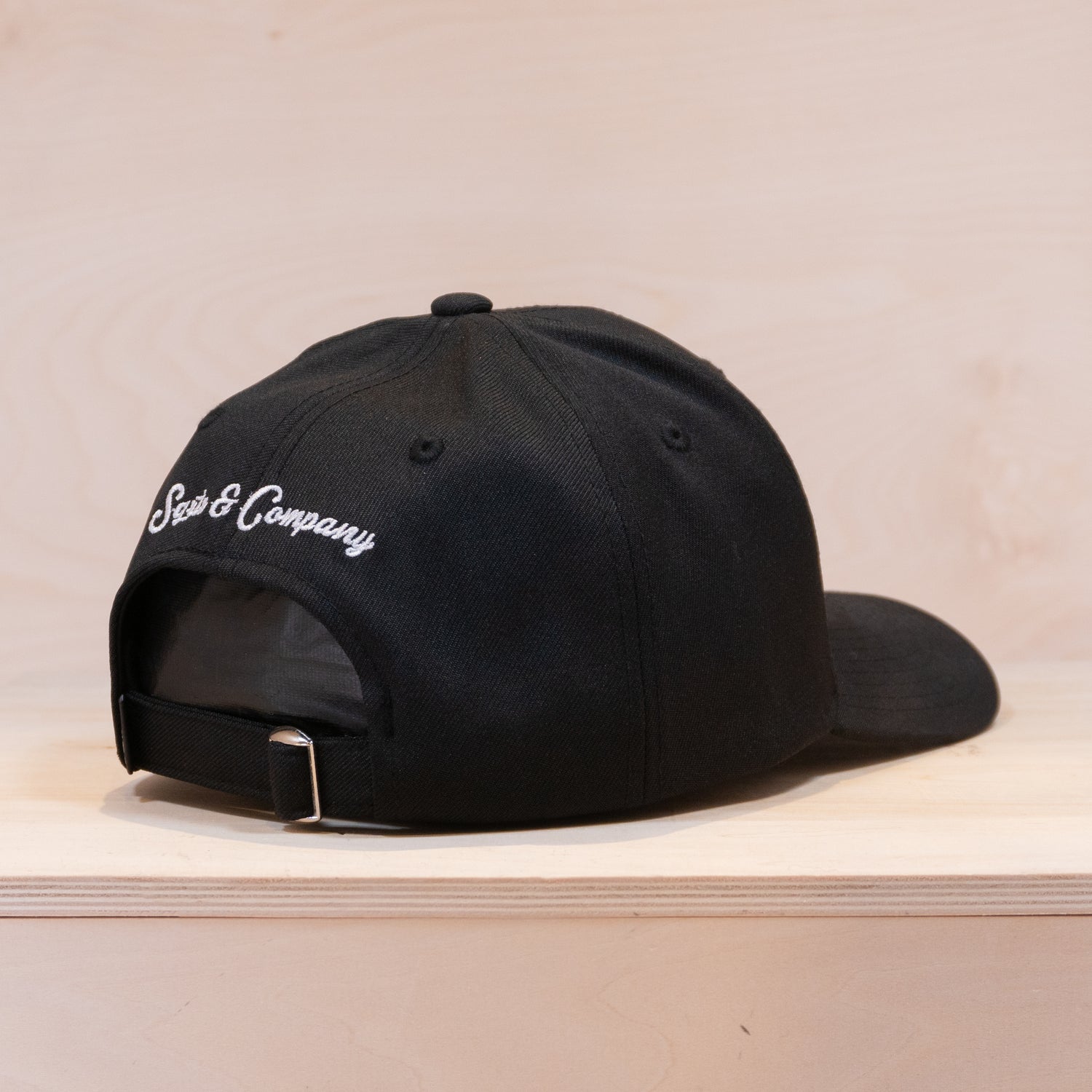 Sqrtn TGN Script Hooked Cap Black