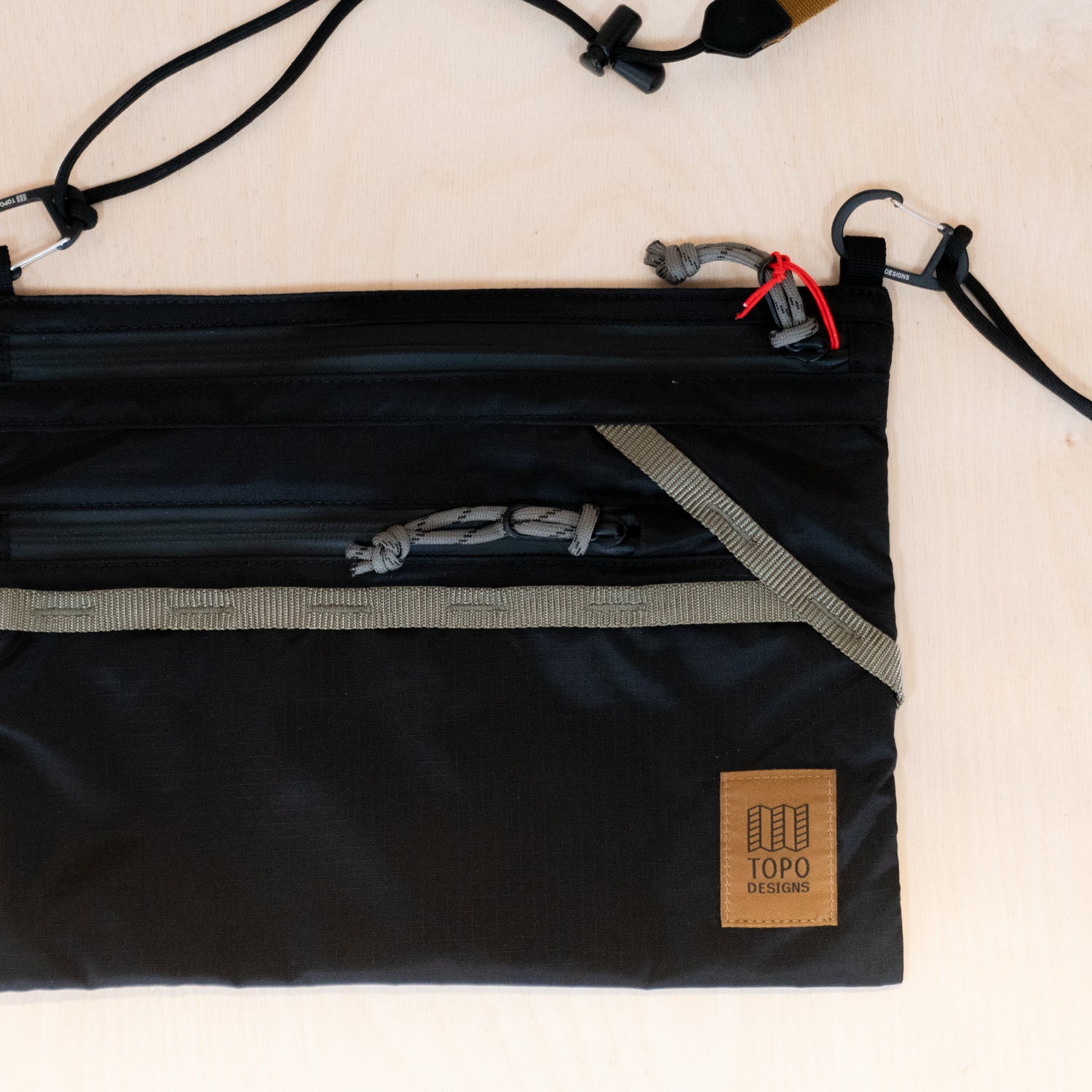 Topo Designs Mountain Accessory Shoulder bag Black/Neutral
