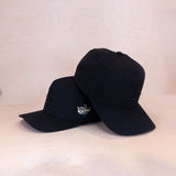 Ca´put Letter B Cap All Black