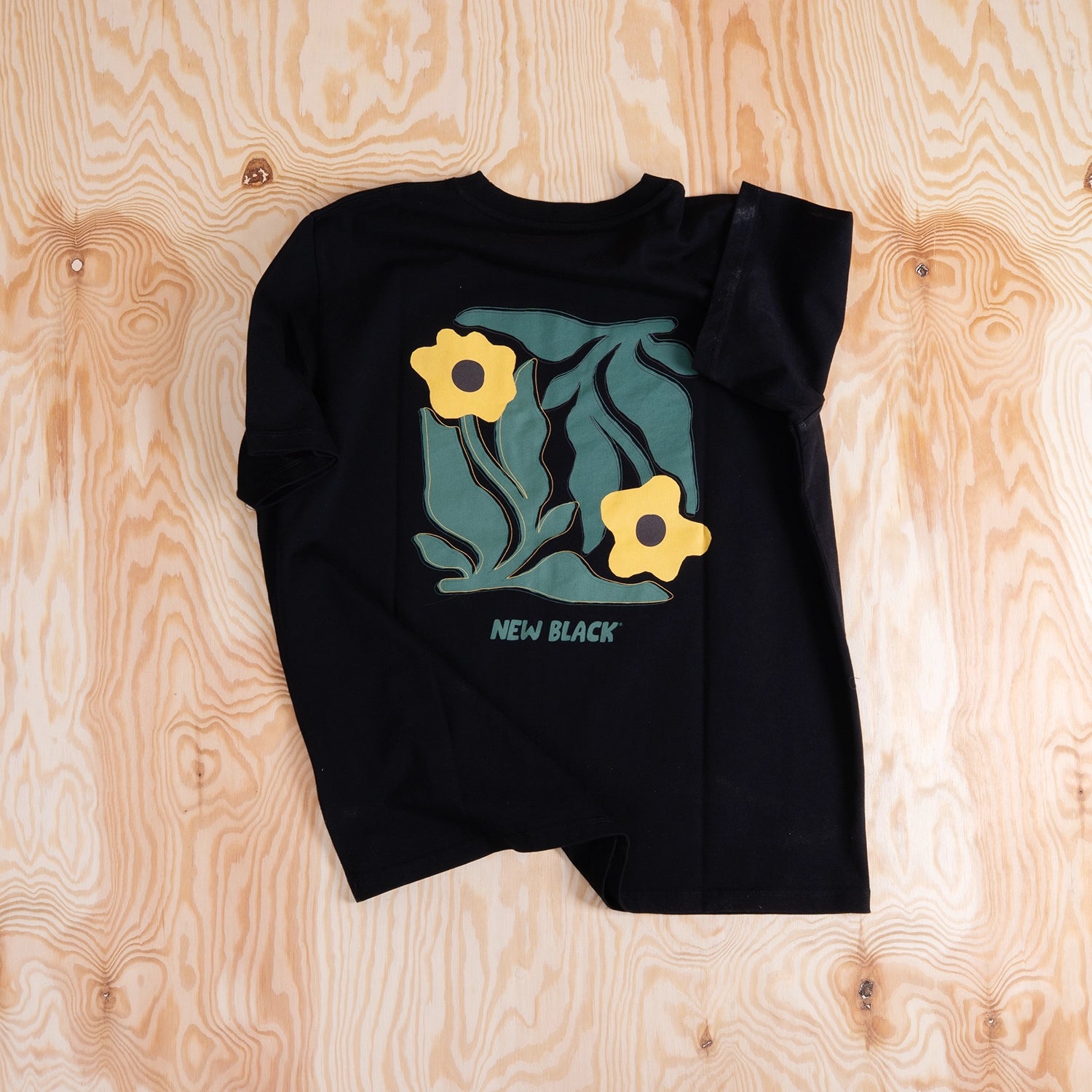 New Black Botanic T-shirt Black