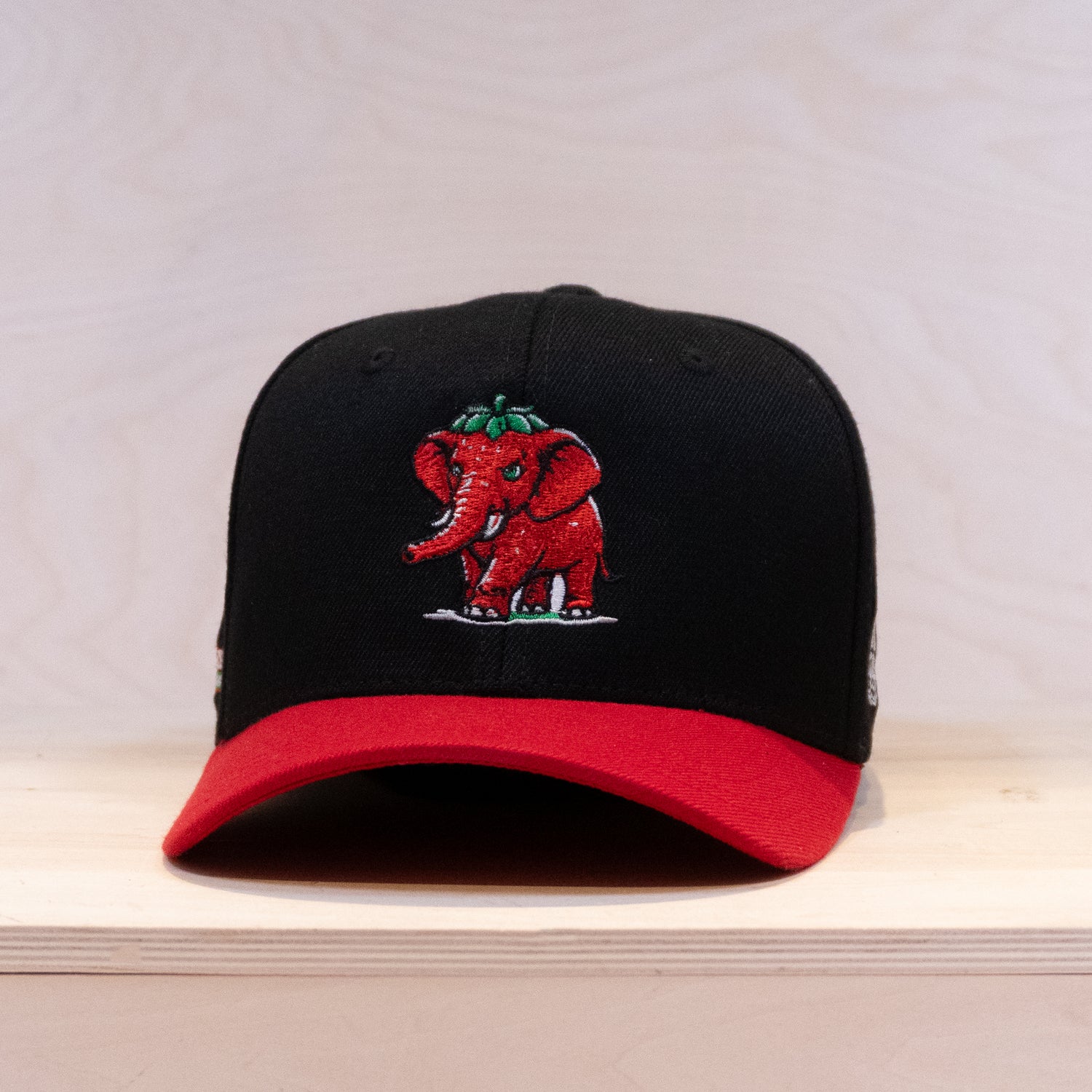 Brainrot Strawberry JR Cap Red Black