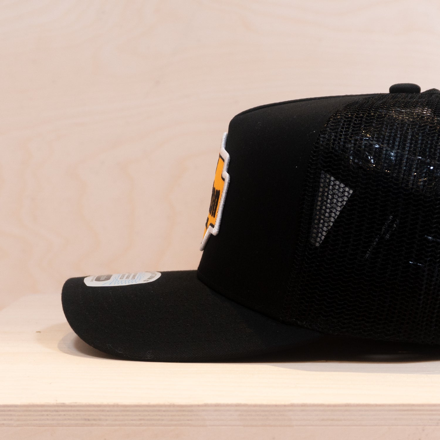 Brixton Genuine Quality Trucker Cap Black/Black