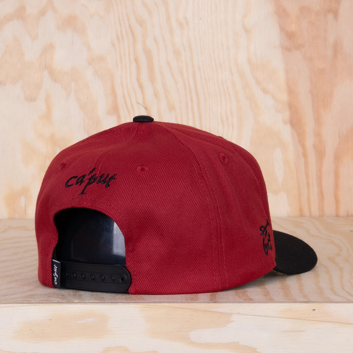 Ca'put Legend 23 Cap Dark Red / Black