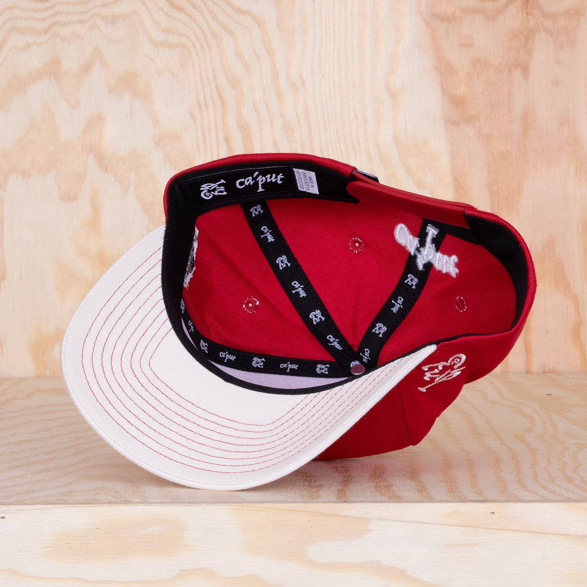 Ca'put Letter T Cap Red / Ivory