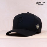 Ca´put Letter P Cap Exclusive All Black