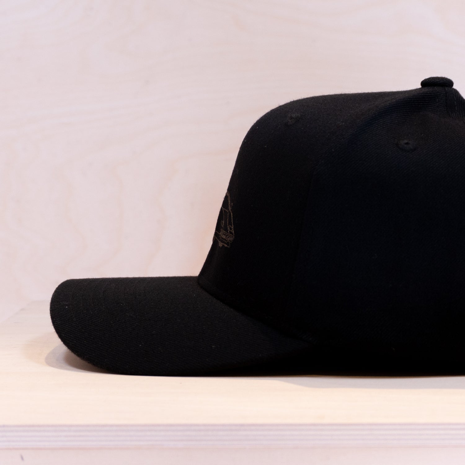 Ca´put Icon L 120 Cap All Black