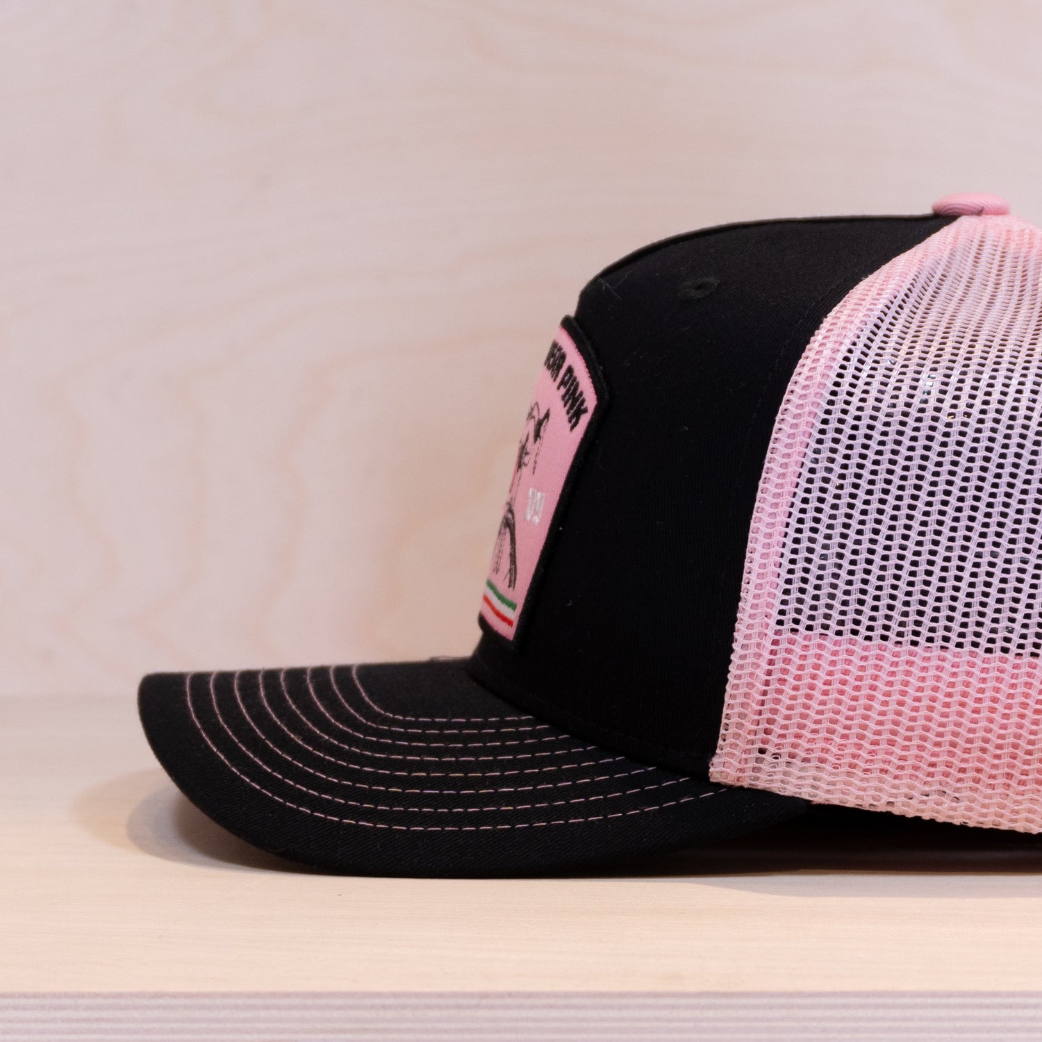 Ca´put Leaders Trucker Cap Black/Pink