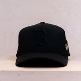 Ca´put Letter B Cap Black