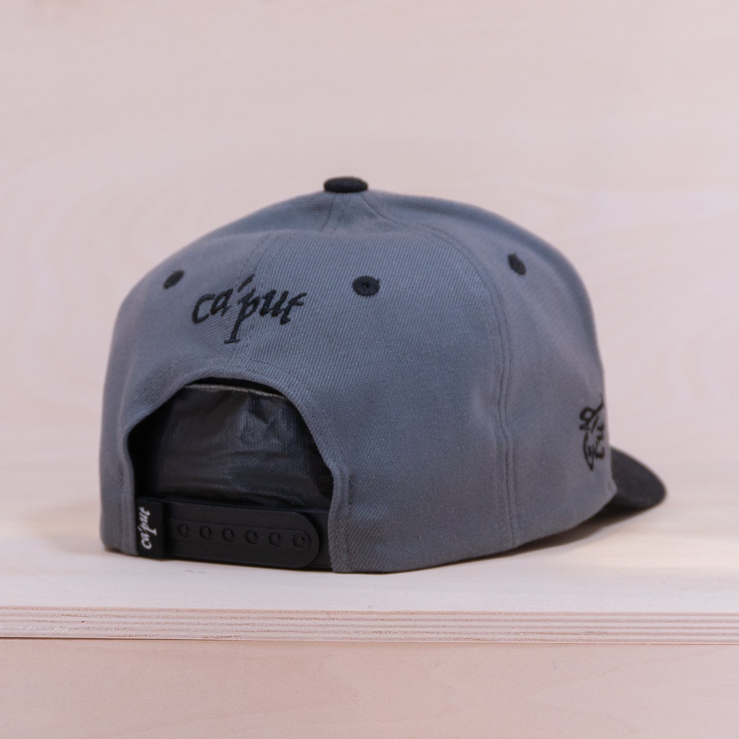 Ca'put Letter E Cap Grey/Black