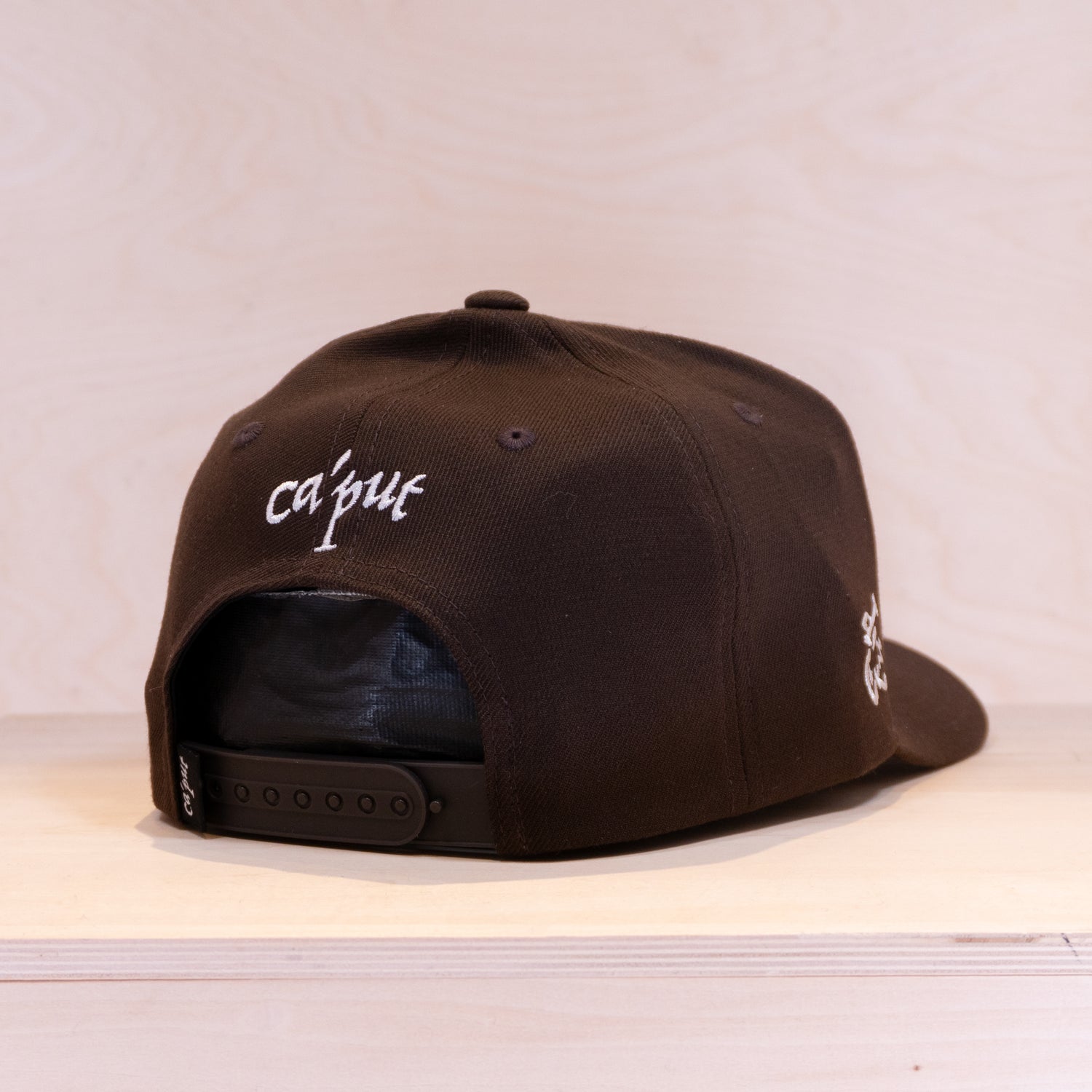 Ca´put Letter R Cap  Brown