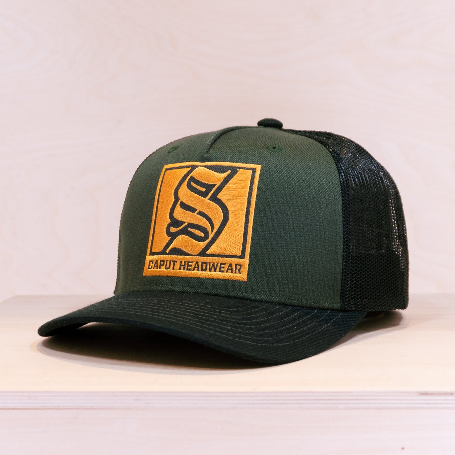 Ca´put Letter S Box Trucker Olive