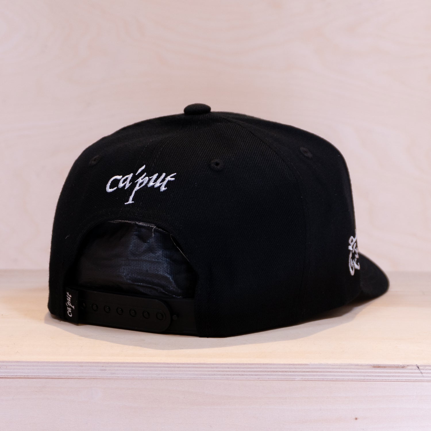 Ca´put Letter S Cap Black