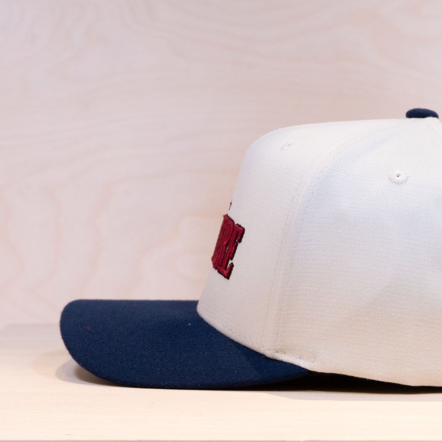 Ca´put Nowhere Cap Ivory / Navy